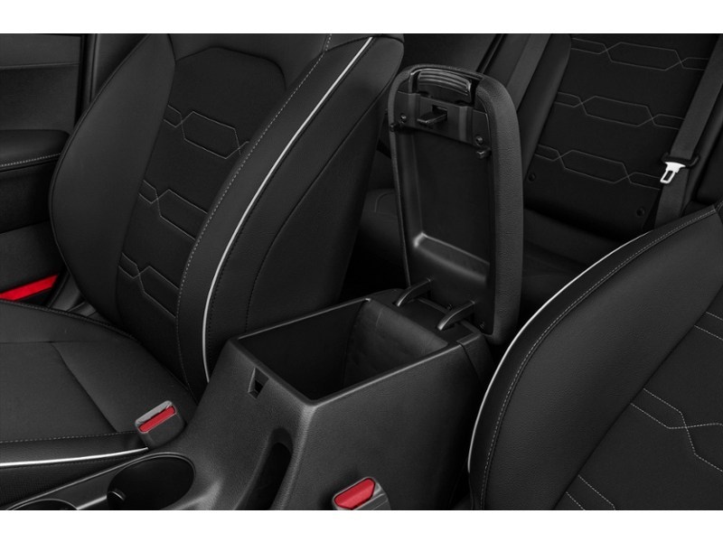 2024 Kia Forte EX IVT Interior Shot 7