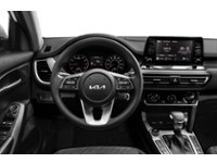 2022 Kia Seltos LX AWD Interior Shot 3