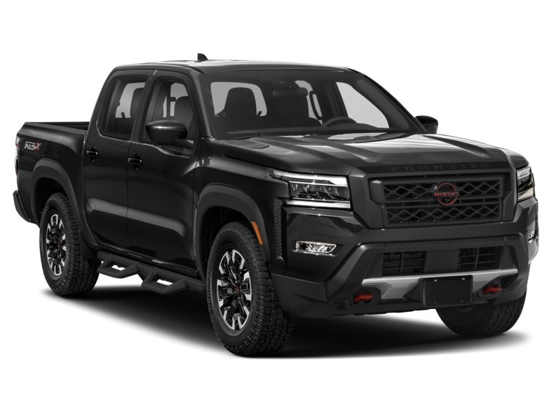 2023 Nissan Frontier Crew Cab PRO-4X Standard Bed 4x4 Exterior Shot 8