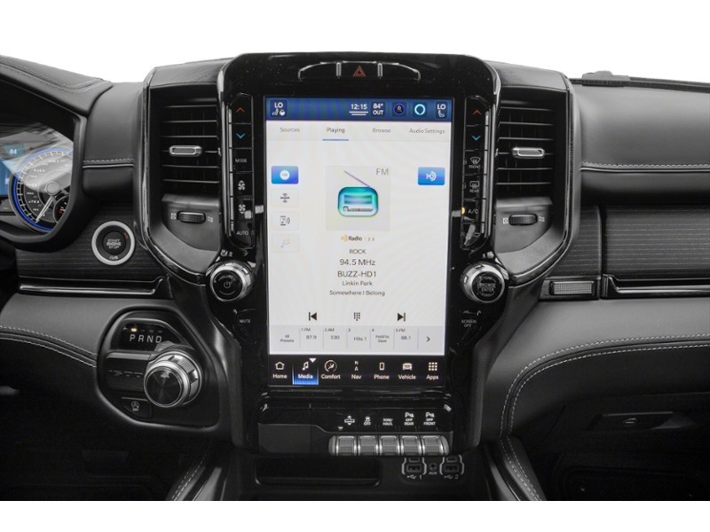 2022 RAM 1500 Limited 4x4 Crew Cab 5'7