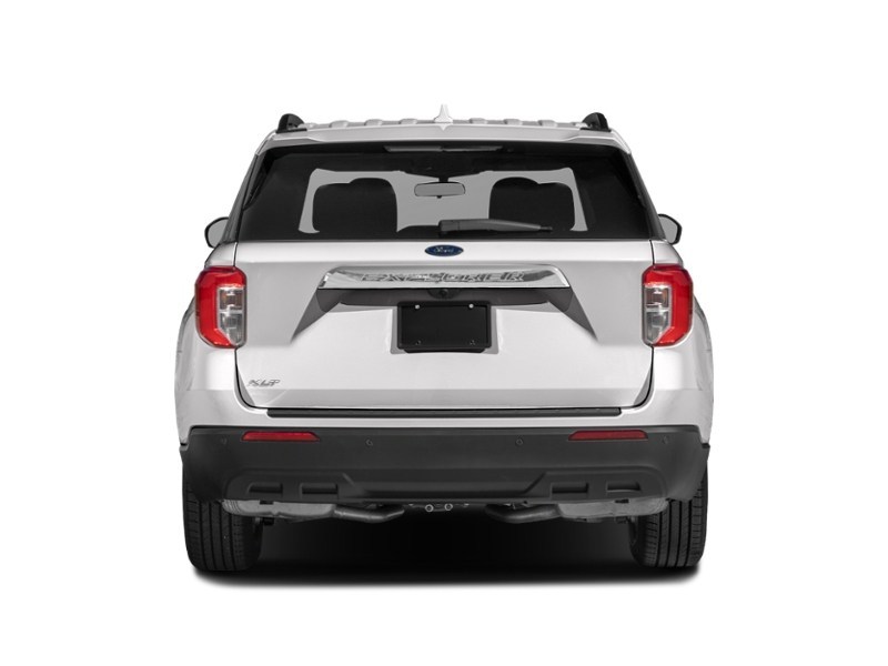 2023 Ford Explorer XLT 4WD Exterior Shot 7