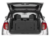 2023 Ford Explorer XLT 4WD Exterior Shot 4
