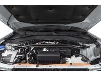 2023 Ford Explorer Platinum 4WD Exterior Shot 3