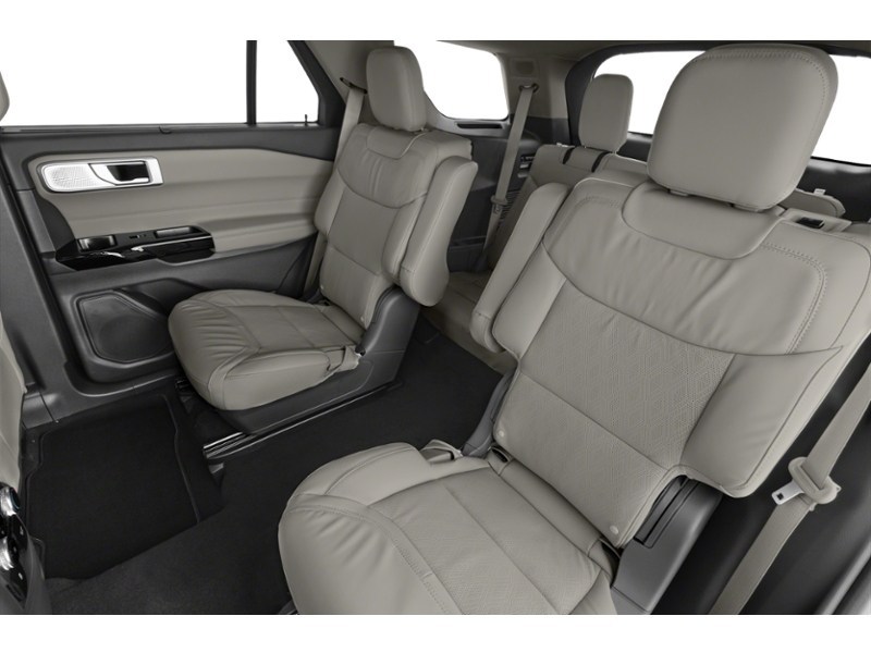 2023 Ford Explorer Platinum 4WD Interior Shot 5
