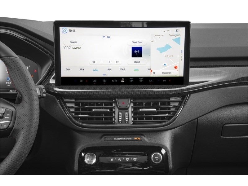 2024 Ford Escape ST-Line AWD Interior Shot 2