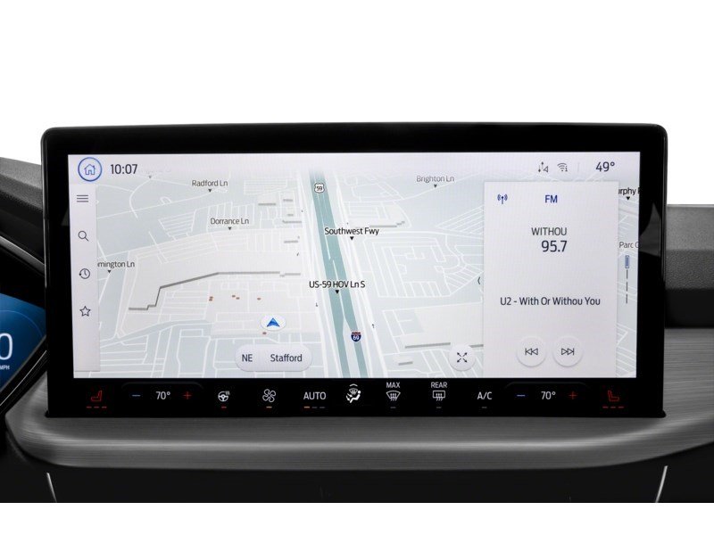 2024 Ford Escape Platinum AWD Interior Shot 8