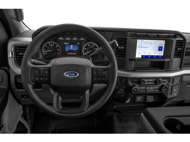 2026 Ford F-250 XL 4WD Reg Cab 8' Box Interior Shot 3