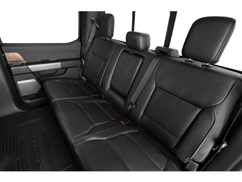 2027 Ford F-250 LARIAT 4WD Crew Cab 6.75' Box Interior Shot 5