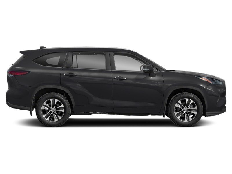 2026 Toyota Highlander XLE AWD Exterior Shot 10