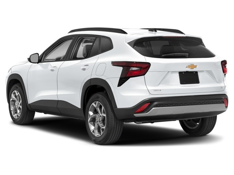 2026 Chevrolet Trax FWD 4dr LT Exterior Shot 9