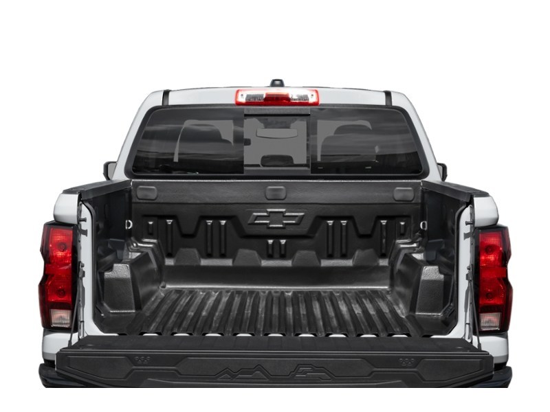 2026 Chevrolet Colorado 4WD Crew Cab Trail Boss Exterior Shot 4