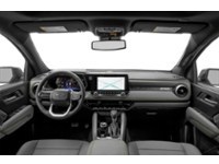 2026 Chevrolet Colorado 4WD Crew Cab ZR2 Interior Shot 6
