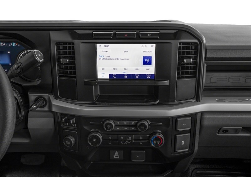 2027 Ford F-250 XL 4WD Crew Cab 6.75' Box Interior Shot 2