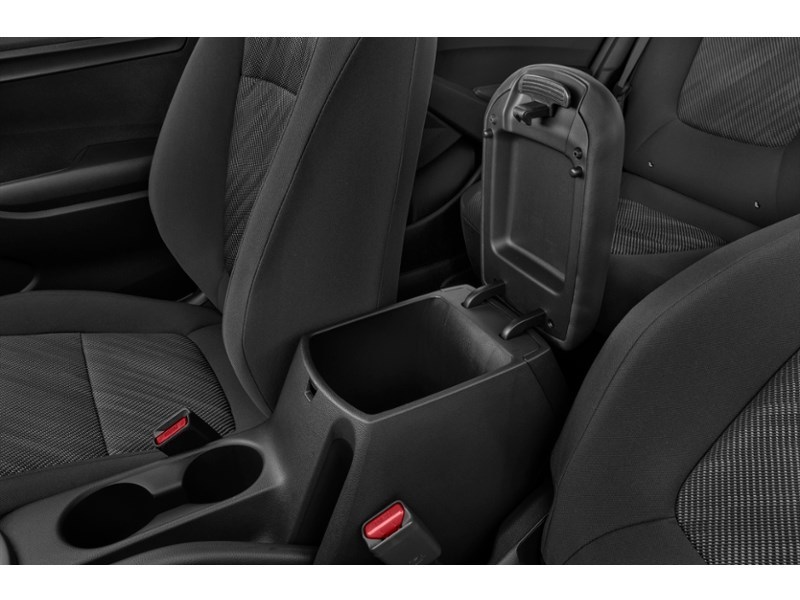 2025 Kia Seltos LX FWD Interior Shot 7