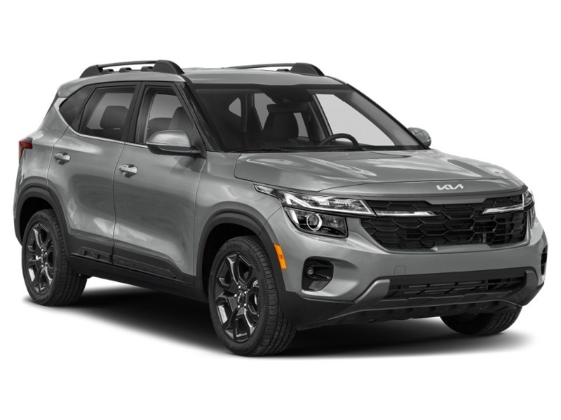 2024 Kia Seltos X-Line AWD Exterior Shot 8
