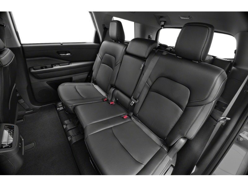 2024 Nissan Pathfinder SL 4WD Interior Shot 5