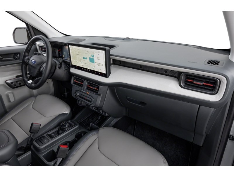 2026 Ford Maverick LARIAT AWD SuperCrew Interior Shot 1