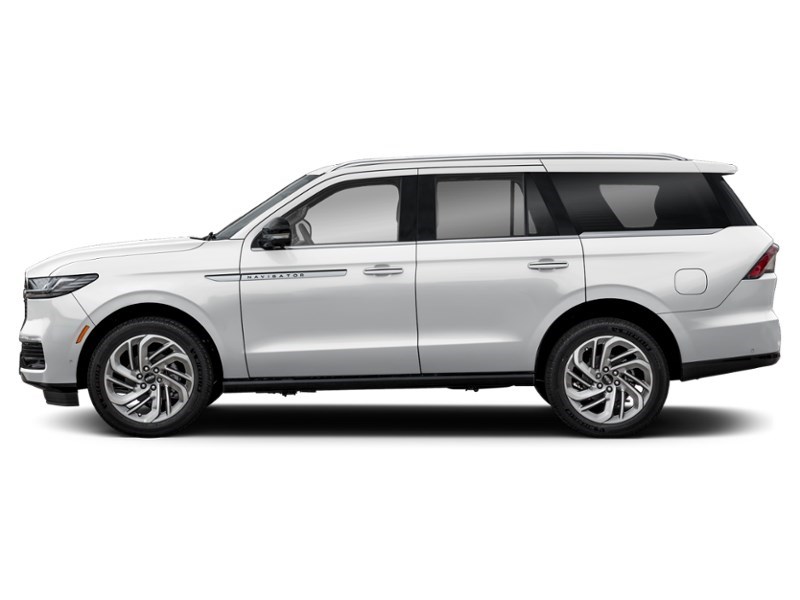 2026 Lincoln Navigator Reserve 4x4 Exterior Shot 6