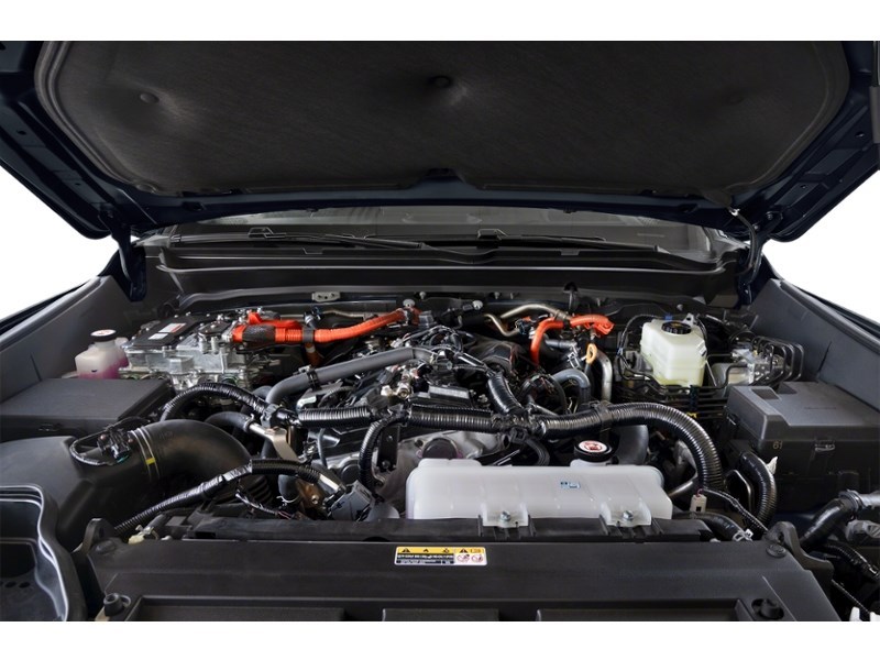 2025 Toyota Tacoma Hybrid 4x4 Double Cab Auto Hybrid Exterior Shot 3