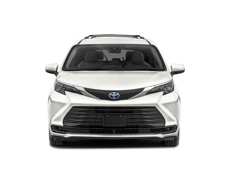 2026 Toyota Sienna LE 8-Passenger AWD Exterior Shot 5