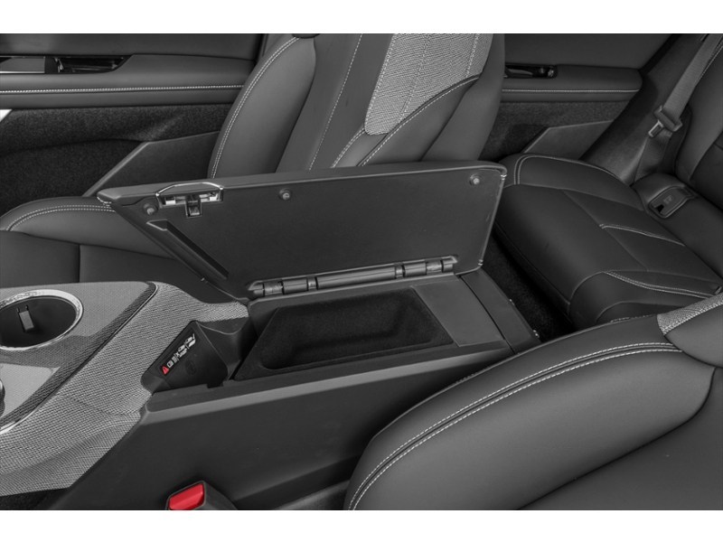 2026 Cadillac OPTIQ 4dr Sport Interior Shot 7