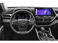 2026 Toyota Highlander XLE AWD Interior Shot 3