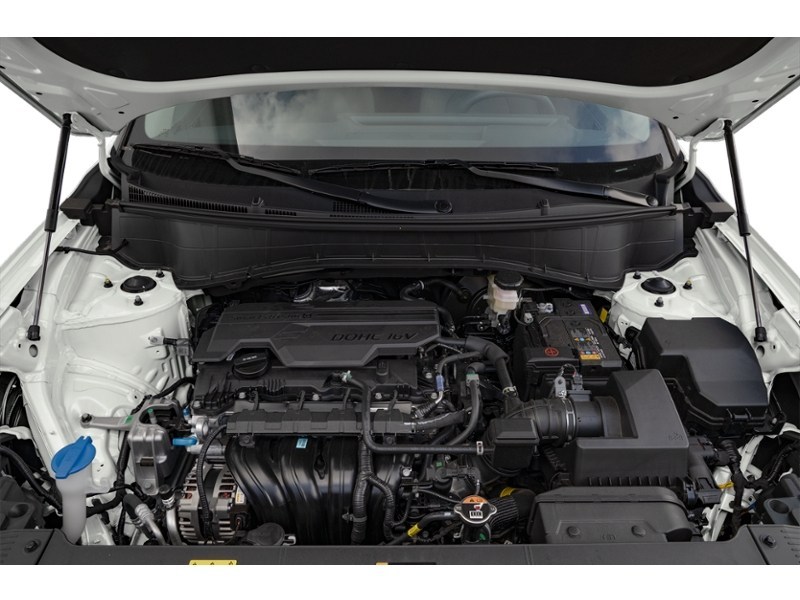 2027 Kia Seltos LX FWD Exterior Shot 3
