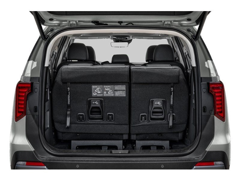 2027 Kia Carnival SX+ FWD Exterior Shot 4