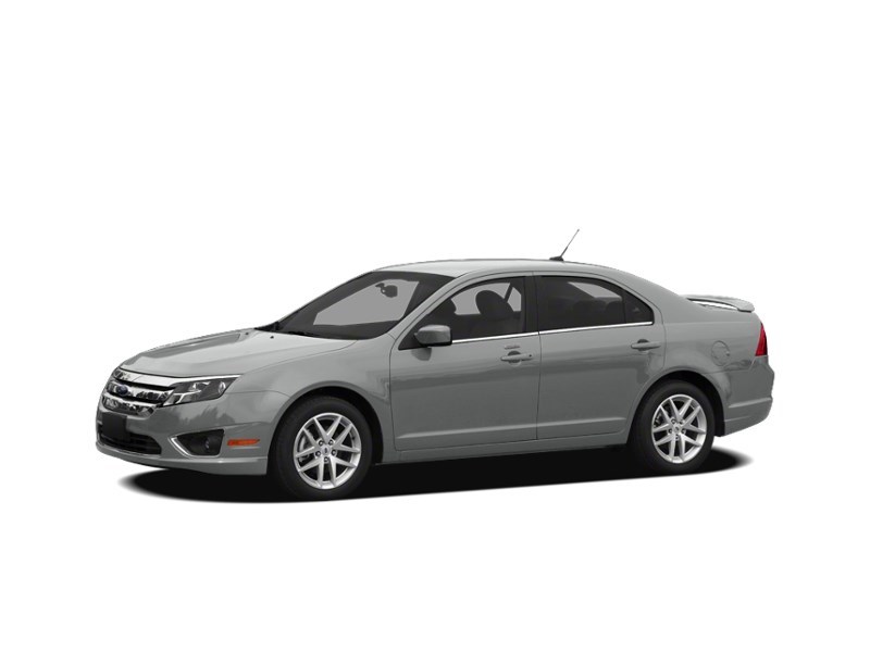 2010 Ford Fusion 4dr Sdn I4 SE FWD Brilliant Silver Metallic  Shot 1