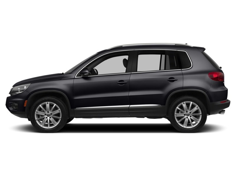 2017 Volkswagen Tiguan 4MOTION 4dr Wolfsburg Edition Deep Black Pearl  Shot 15
