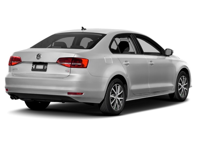 2017 Volkswagen Jetta 4dr 1.4 TSI Auto Wolfsburg Edition White Silver Metallic  Shot 54