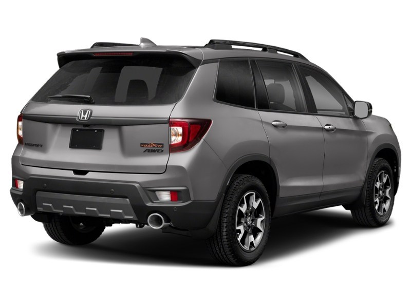 2023 Honda Passport TrailSport AWD Lunar Silver Metallic  Shot 2