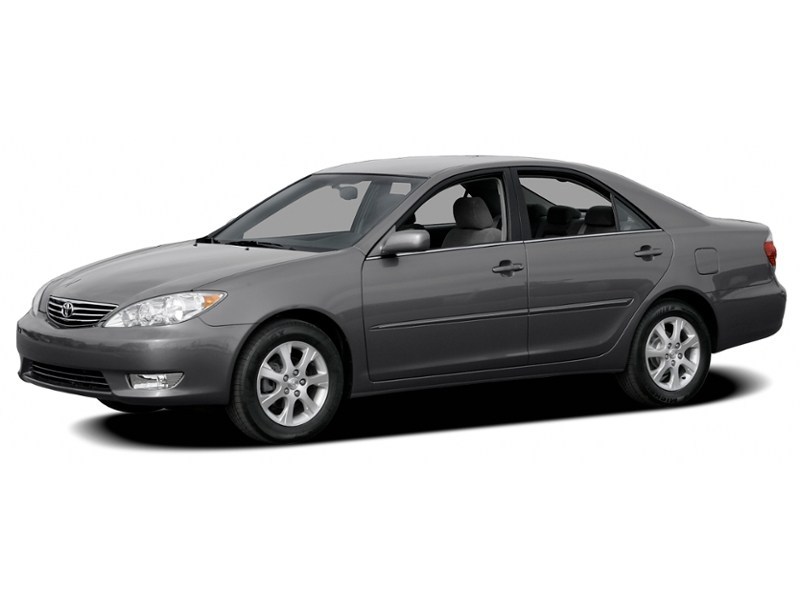 2006 Toyota Camry 4dr Sdn LE Auto Phantom Grey Pearl  Shot 2