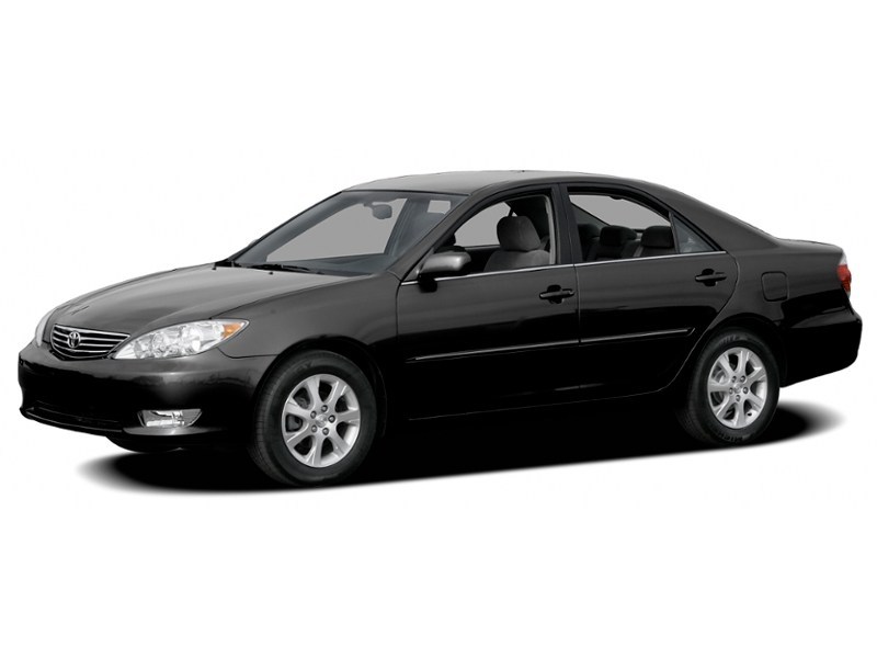 2006 Toyota Camry 4dr Sdn LE Auto Black  Shot 16