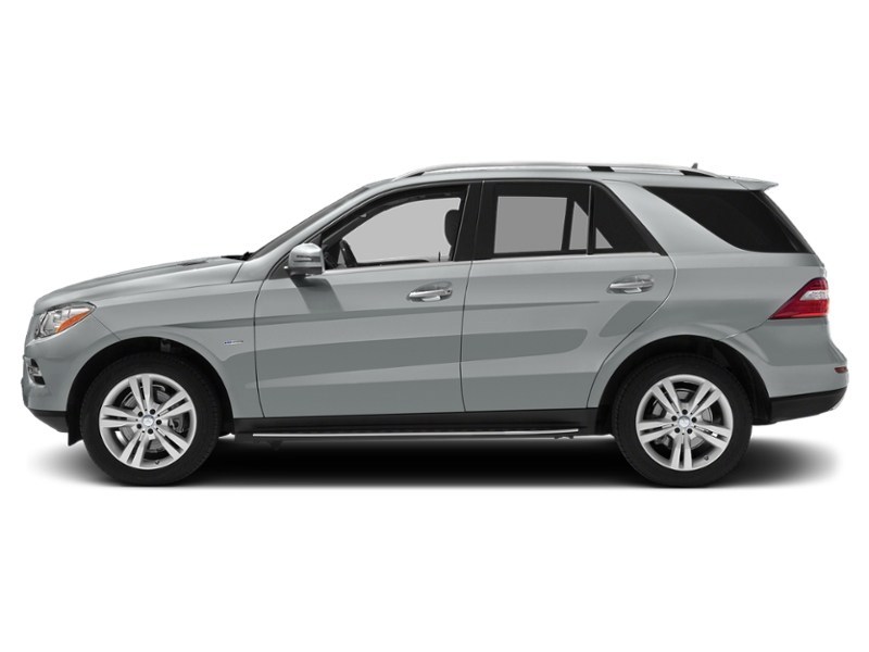 2013 Mercedes-Benz M-Class 4MATIC 4dr ML 350 BlueTEC Iridium Silver Metallic  Shot 41