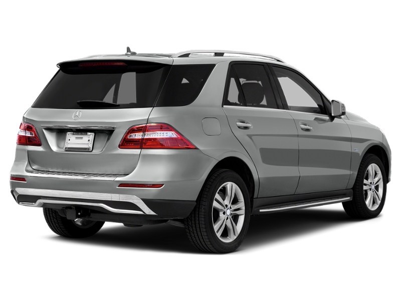 2013 Mercedes-Benz M-Class 4MATIC 4dr ML 350 BlueTEC Palladium Silver Metallic  Shot 2