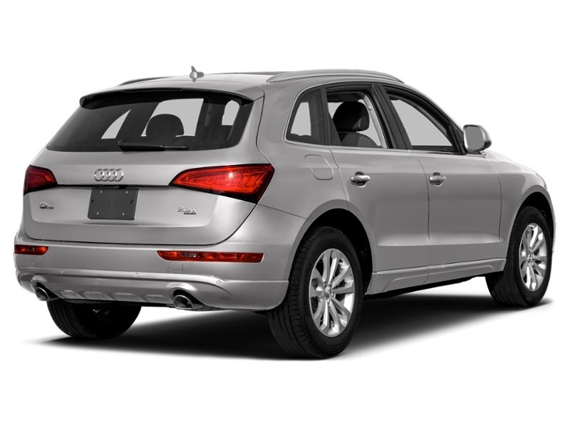 2014 Audi Q5 quattro 4dr 2.0L Technik Cuvee Silver Metallic  Shot 12