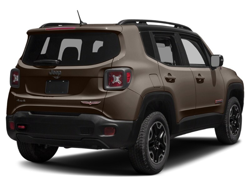 2016 Jeep Renegade 4WD 4dr Trailhawk Mojave Sand  Shot 38