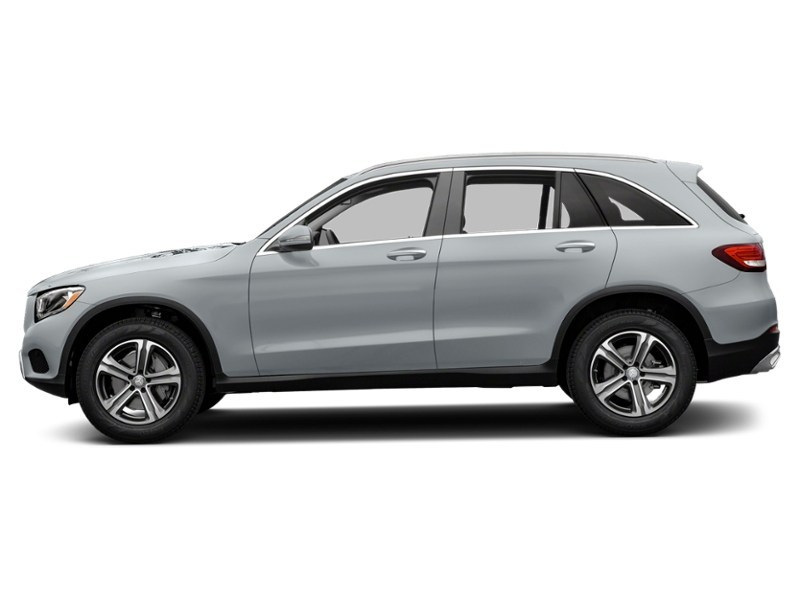 2018 Mercedes-Benz GLC 300 GLC 300 4MATIC SUV Diamond Silver  Shot 47