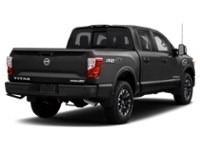 2018 Nissan Titan 4x4 Crew Cab PRO-4X Gun Metallic  Shot 18