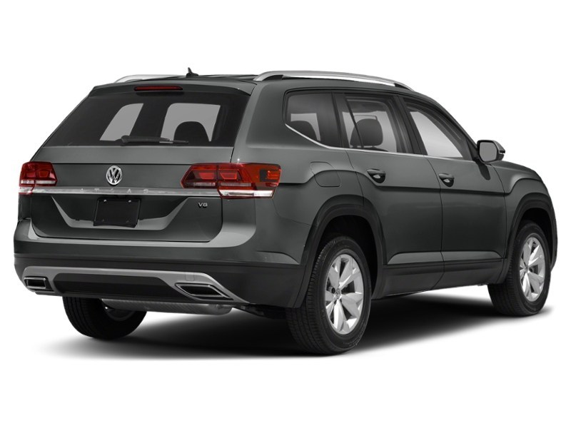 2018 Volkswagen Atlas Comfortline 3.6 FSI 4MOTION Platinum Grey Metallic  Shot 2