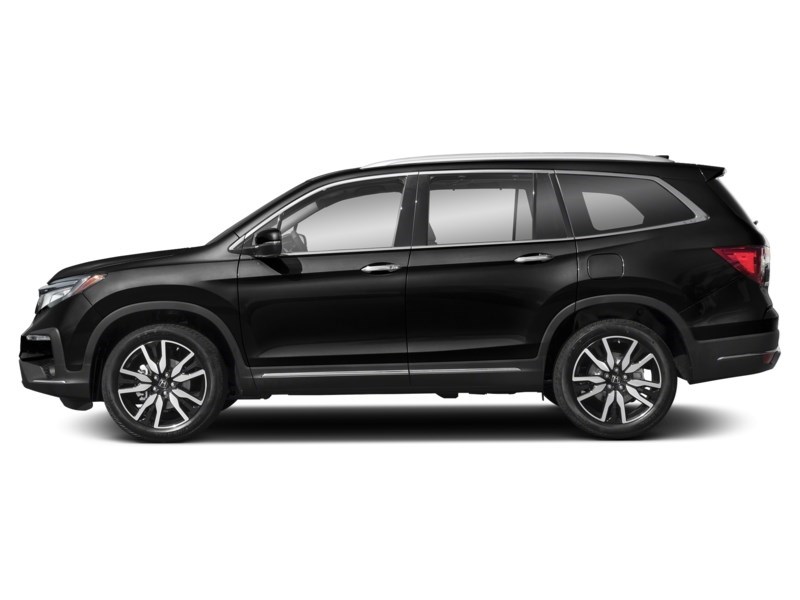 2019 Honda Pilot Touring 8-Passenger AWD Crystal Black Pearl  Shot 17