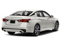 2020 Nissan Altima 2.5 Platinum Sedan Pearl White TriCoat  Shot 21