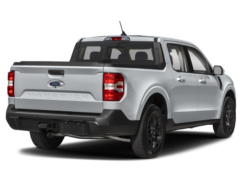 2024 Ford Maverick LARIAT Advanced AWD SuperCrew Iconic Silver Metallic  Shot 20