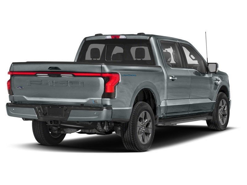 2023 Ford F-150 Lightning LARIAT 4WD SuperCrew 5.5' Box Carbonized Grey Metallic  Shot 44
