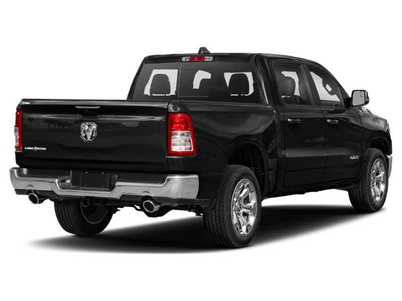 2022 RAM 1500 Big Horn 4x4 Crew Cab 5'7