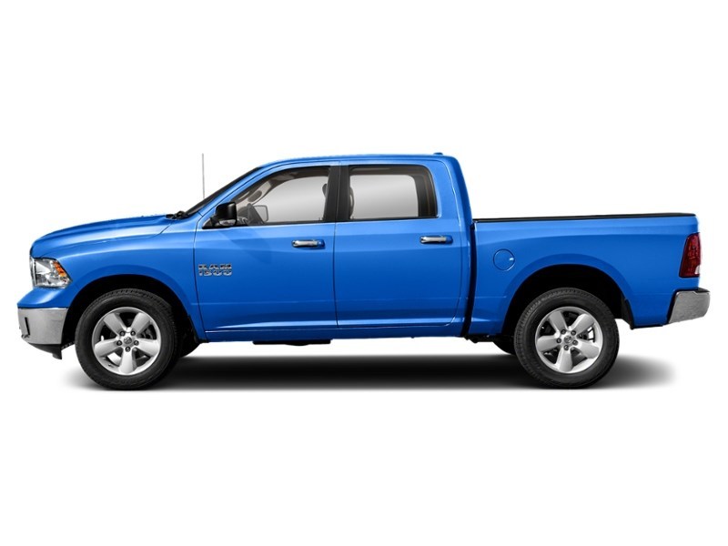 2022 RAM 1500 Classic SLT 4x4 Crew Cab 5'7