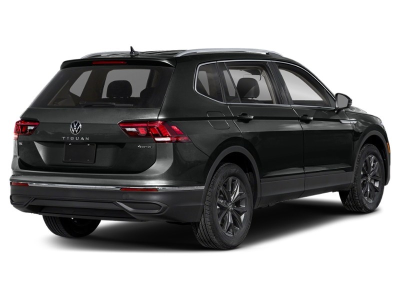 2024 Volkswagen Tiguan Comfortline 4MOTION Deep Black Pearl  Shot 13