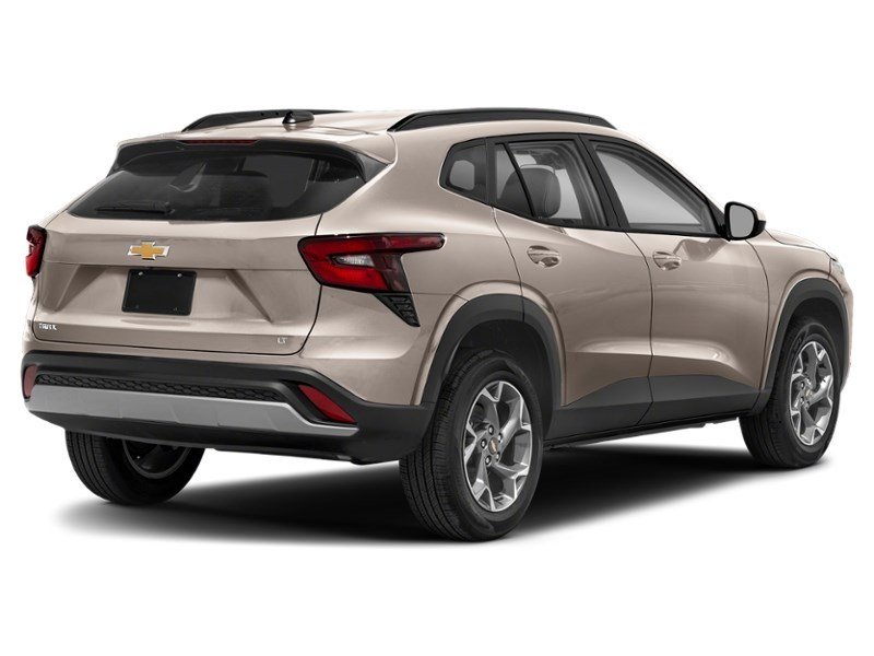 2026 Chevrolet Trax FWD 4dr ACTIV White Sands  Shot 2