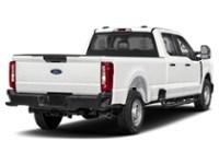2027 Ford F-250 XL 4WD Crew Cab 6.75' Box Oxford White  Shot 2